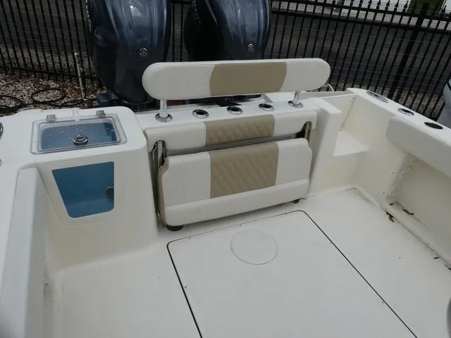 Slide: The Image of Bulls Bay 255CC 2025 - 14