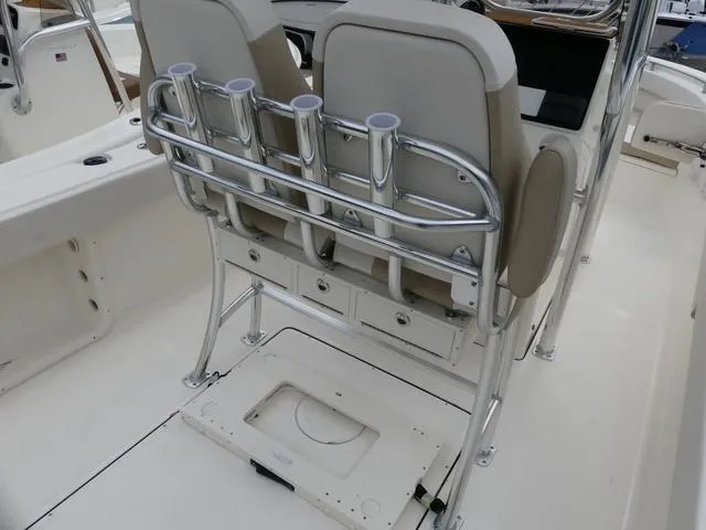 Slide: The Image of Bulls Bay 255CC 2025 - 15