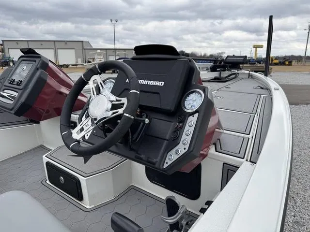 Slide: The Image of Avid 20 XB 2022 - 11