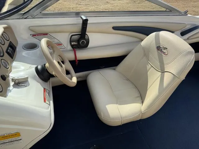 Slide: The Image of Sea Ray 185 1999 - 10