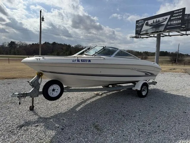 Slide: The Image of Sea Ray 185 1999 - 3