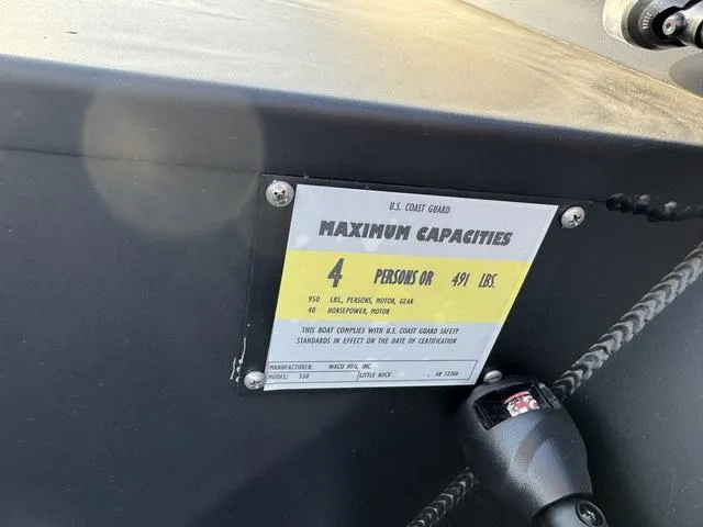 Slide: The Image of 2025 Edge Duck Boats 550 SPORTSMAN capacity label, 4 persons or 491 lbs limit. - 5