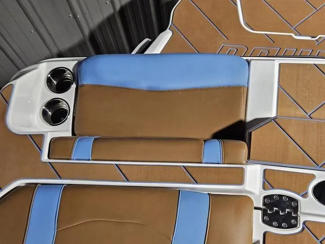 Slide: The Image of Malibu Wakesetter Lsv 23 2025 - 52