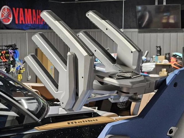 Slide: The Image of Malibu Wakesetter Lsv 23 2025 - 58