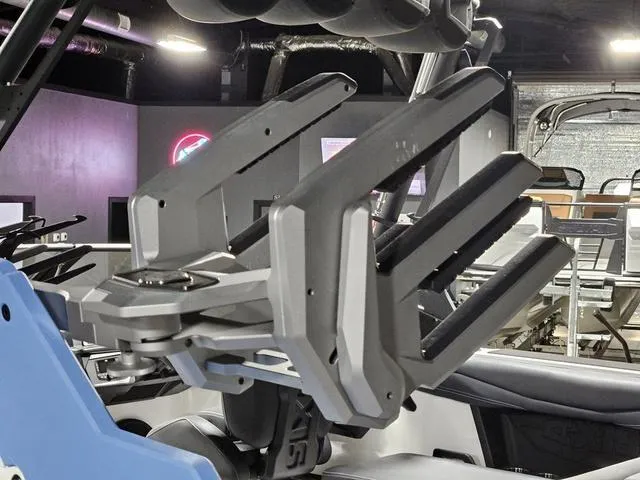 Slide: The Image of Malibu Wakesetter Lsv 23 2025 - 59