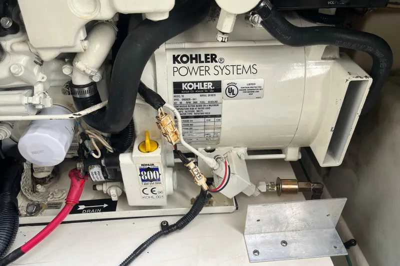 Slide: The Image of Kohler marine generator in 2005 Sea Ray 280 Sundancer engine compartment. - 33