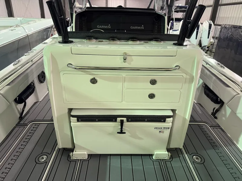 Slide: The Image of Nor-Tech 392 Super Fish 2022 - 11