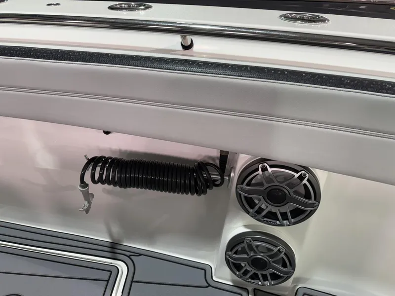 Slide: The Image of Nor-Tech 392 Super Fish 2022 - 35