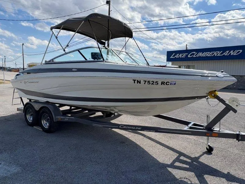 Slide: The Image of 2019 Crownline 215 SS boat on trailer at Lake Cumberland dealership. - 23