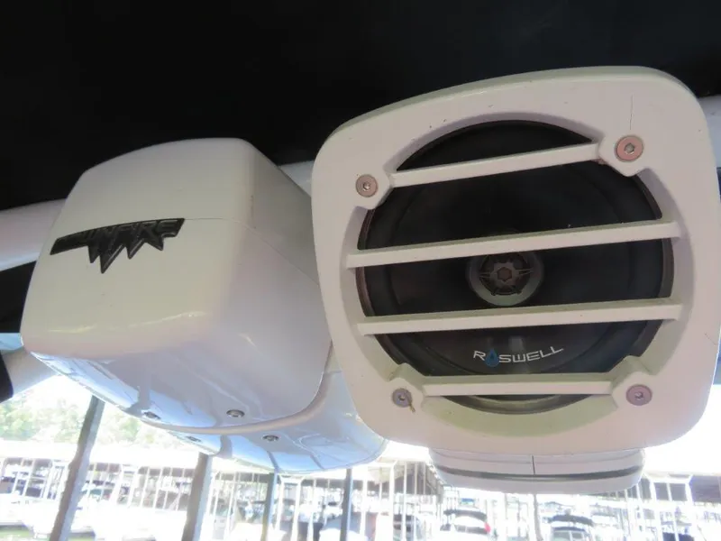 Slide: The Image of Roswell marine speaker on 2017 Centurion Ri237 boat. - 14