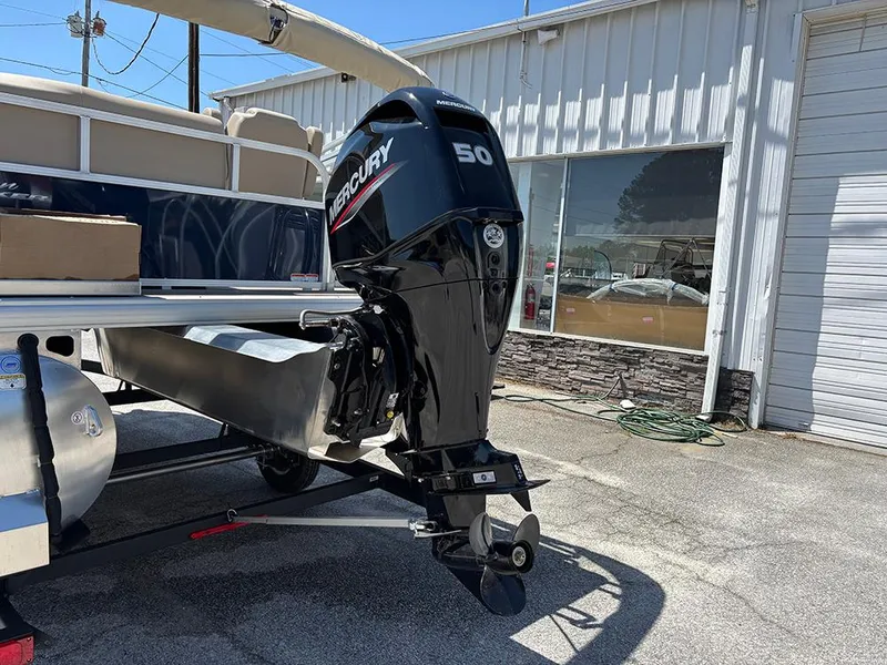 Slide: The Image of 2025 Sun Tracker Bass Buggy 16 XL Select with Mercury 50 outboard motor. - 18