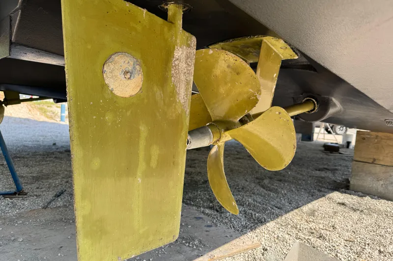 Slide: The Image of Anchor and winch on 2021 Fountaine Pajot MY4.S yacht deck. - 43