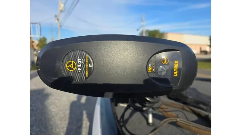 Slide: The Image of Trolling motor on a 2022 Skeeter ZXR20 boat, featuring i-Pilot and Ultrex technology. - 11