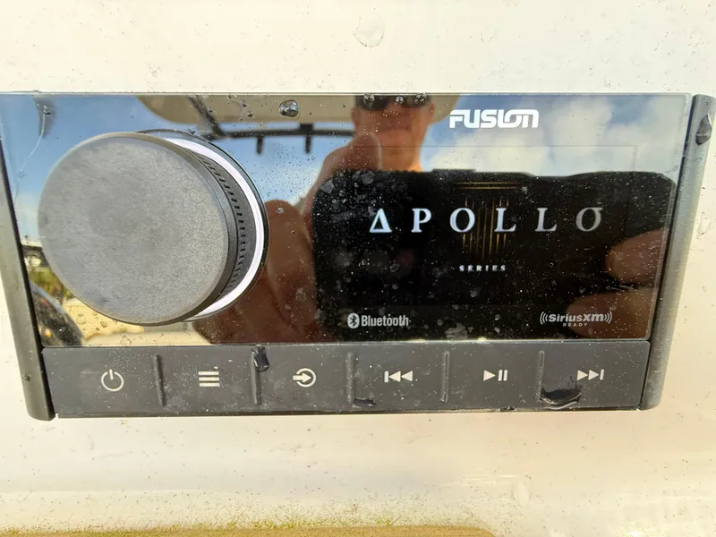 Slide: The Image of Fusion Apollo Series stereo system on a 2021 Sea Fox 248 Commander boat. - 18
