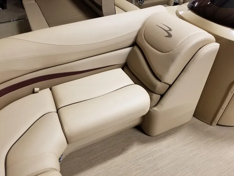 Slide: The Image of Luxurious beige seating on a 2017 Bennington 22GSR pontoon boat. - 32