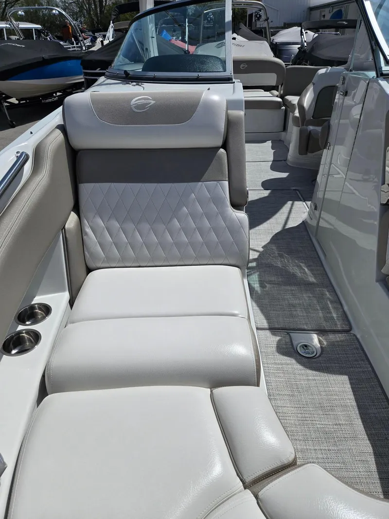 Slide: The Image of Crownline Boats E-275 2019 - 11