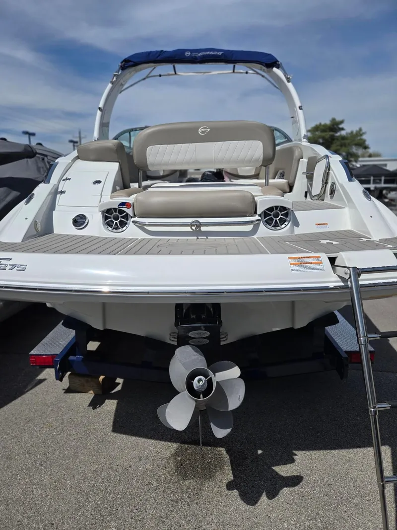 Slide: The Image of Crownline Boats E-275 2019 - 18