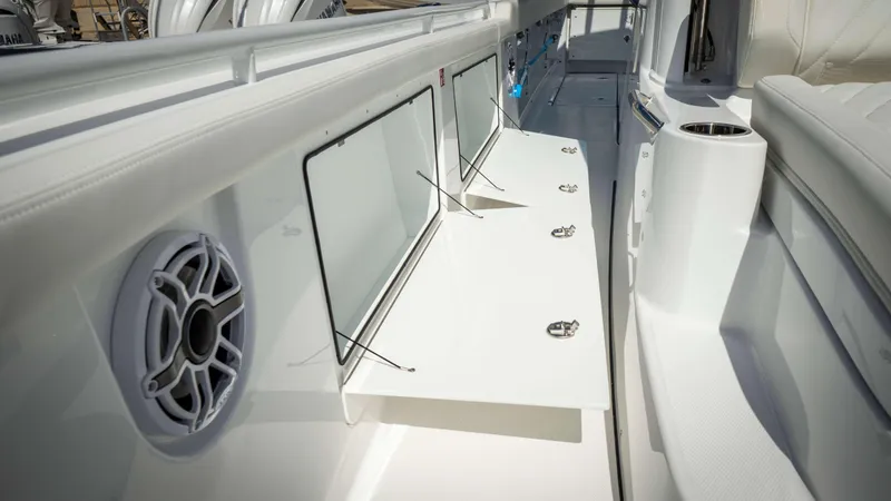 Slide: The Image of 2025 Everglades 315 CC boat interior with sleek design and modern features. - 18