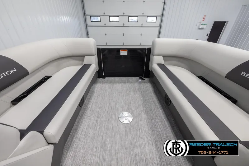 Slide: The Image of Interior of 2025 Bennington 22 SSRSE pontoon boat with gray seating and flooring. - 19