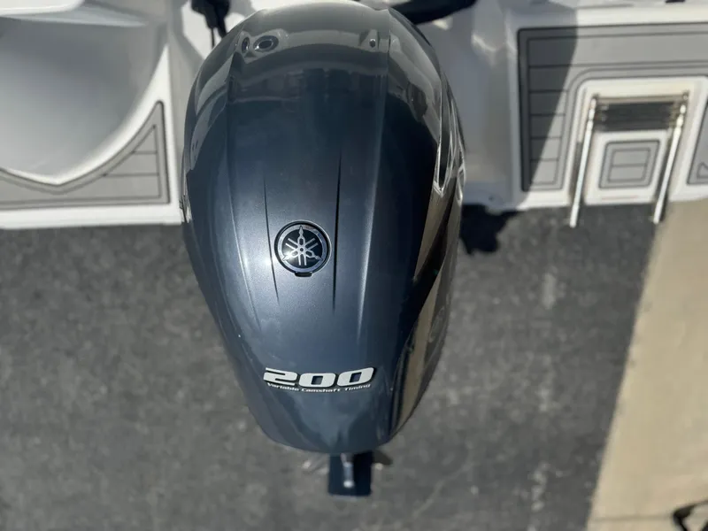 Slide: The Image of Yamaha 200 horsepower outboard motor on 2021 Sea Fox 228 Commander boat. - 5