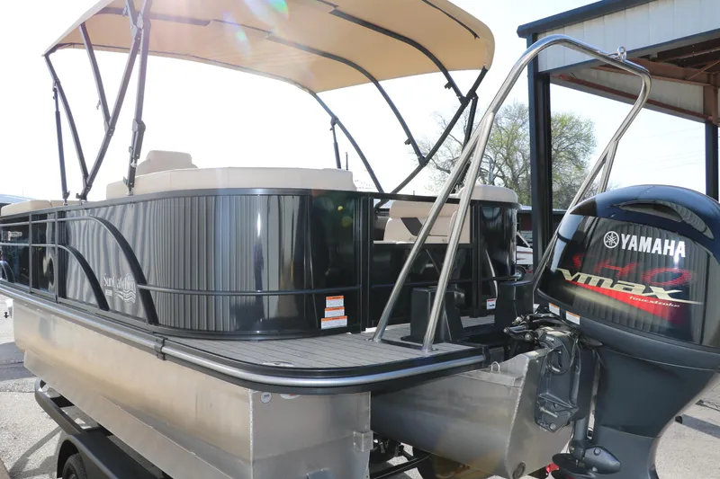 Slide: The Image of 2024 SunCatcher Select 320 RC pontoon boat with Yamaha VMAX outboard motor. - 6
