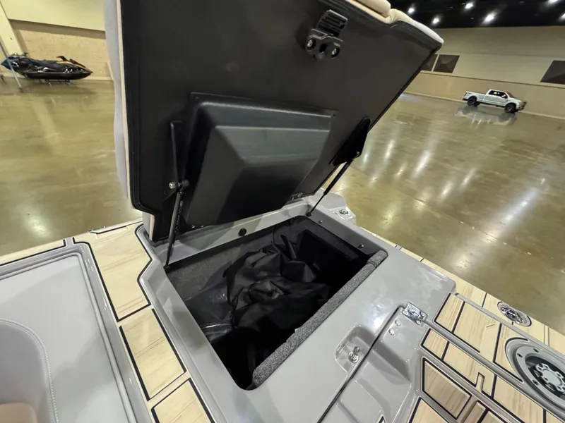 Slide: The Image of Supra SL 2025 - 50