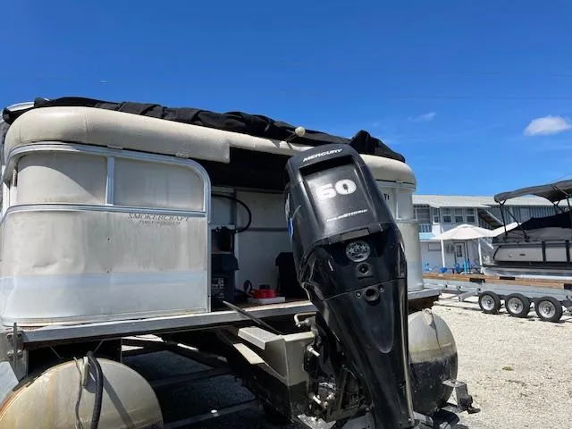 Slide: The Image of 2006 SunChaser 820 4pt Fish pontoon boat with Mercury 50 outboard motor. - 5