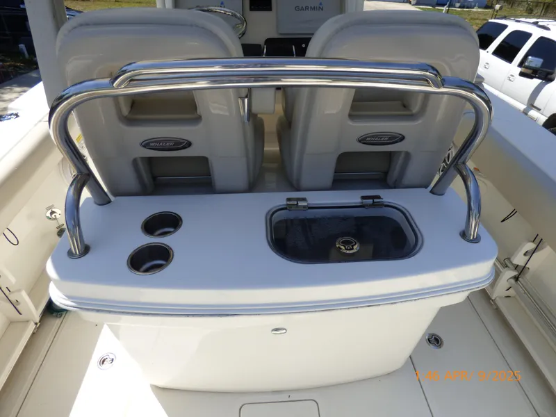 Slide: The Image of Boston Whaler 250 Outrage 2018 - 56