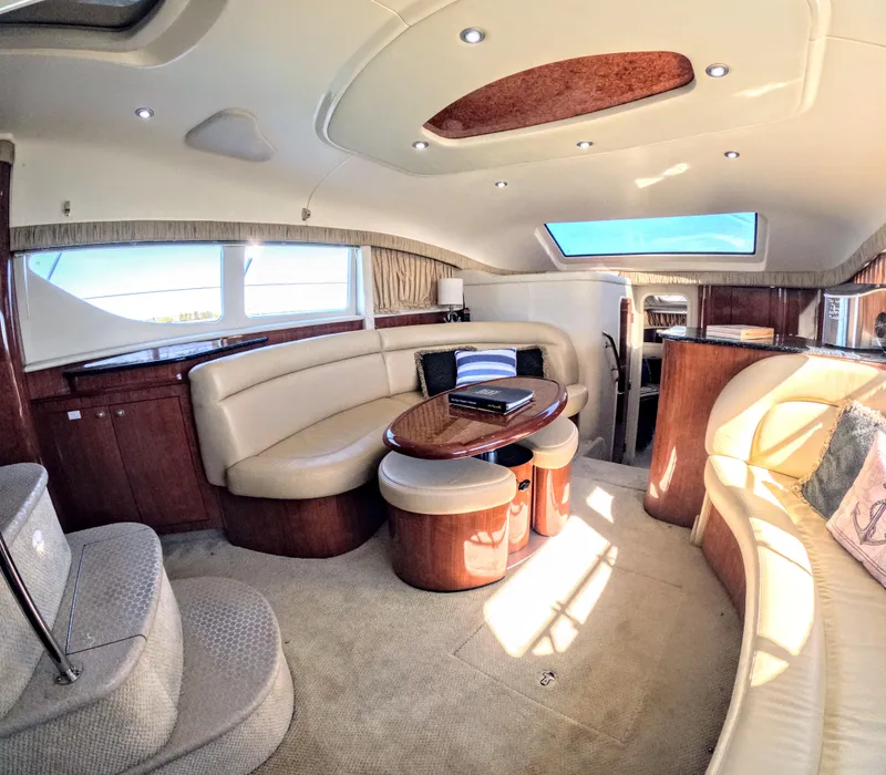 Slide: The Image of Sea Ray 390 Motor Yacht 2004 - 23