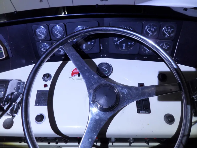 Slide: The Image of Hatteras 38 Convertible 1988 - 51