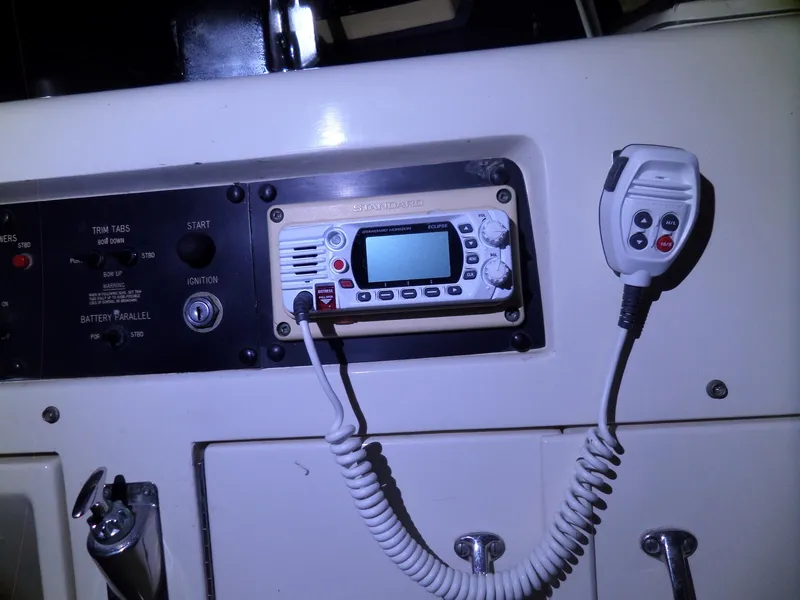 Slide: The Image of Hatteras 38 Convertible 1988 - 57