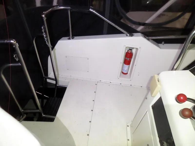 Slide: The Image of Hatteras 38 Convertible 1988 - 64