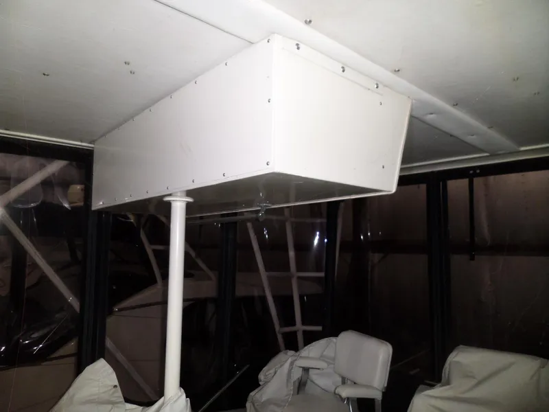 Slide: The Image of Hatteras 38 Convertible 1988 - 66