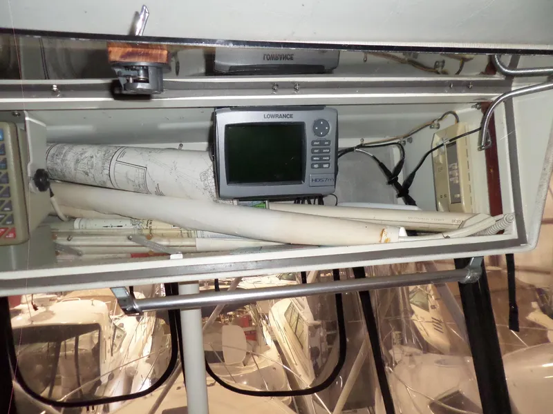 Slide: The Image of Hatteras 38 Convertible 1988 - 69