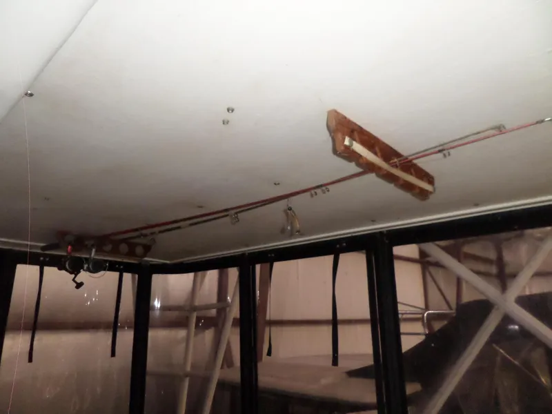 Slide: The Image of Hatteras 38 Convertible 1988 - 72