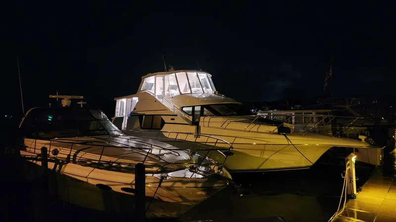 Slide: The Image of Silverton 453 Motor Yacht 2001 - 57