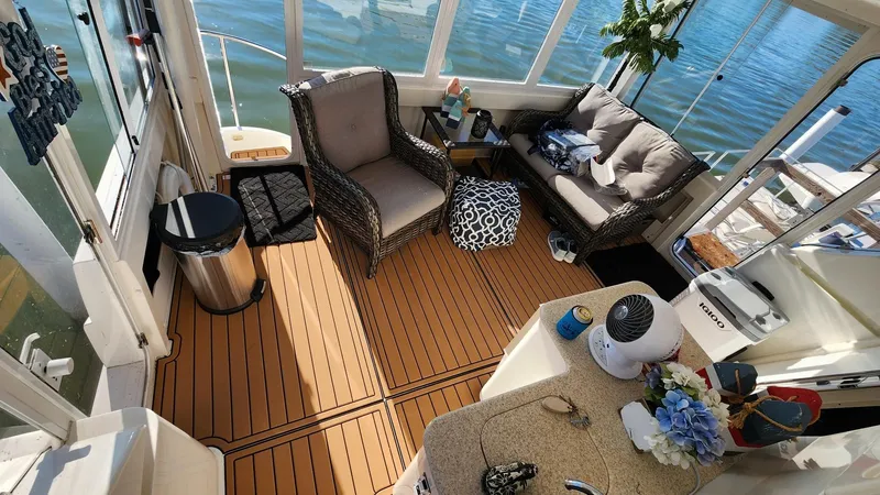 Slide: The Image of Silverton 453 Motor Yacht 2001 - 61