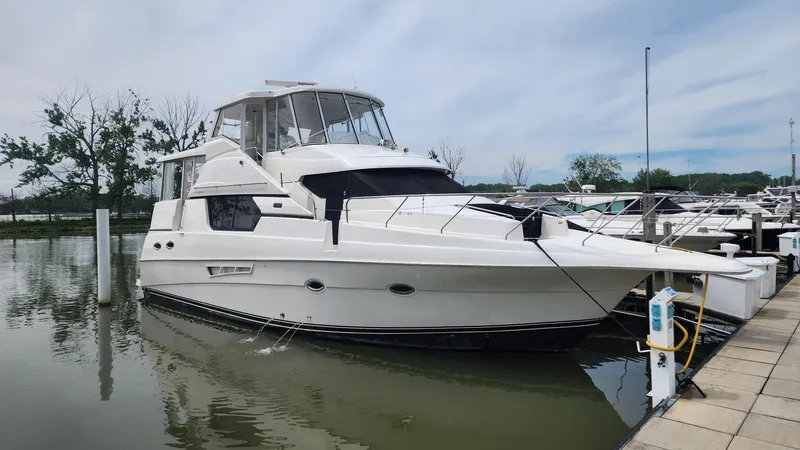 Slide: The Image of Silverton 453 Motor Yacht 2001 - 63