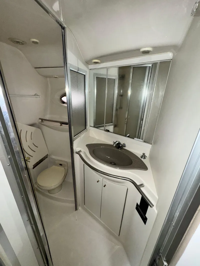 Slide: The Image of Maxum 3900 SCR 1996 - 33