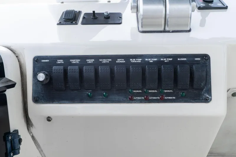 Slide: The Image of Meridian 490 Pilothouse 2003 - 58