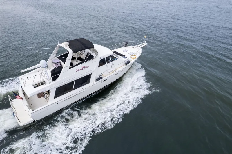 Slide: The Image of Meridian 490 Pilothouse 2003 - 81