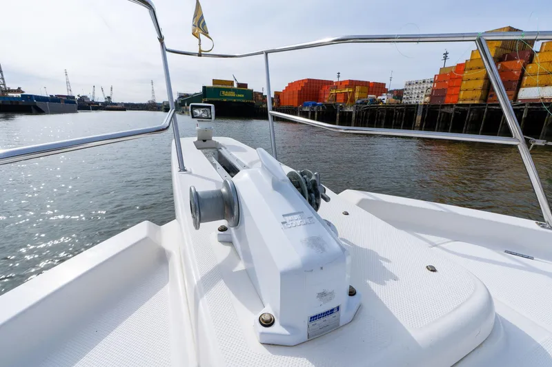 Slide: The Image of Meridian 490 Pilothouse 2003 - 89