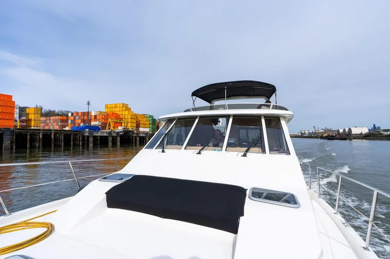 Slide: The Image of Meridian 490 Pilothouse 2003 - 92