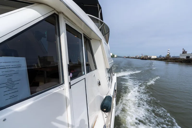 Slide: The Image of Meridian 490 Pilothouse 2003 - 94