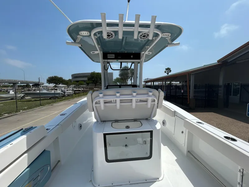 Slide: The Image of 2025 Sea Hunt Gamefish 27 with Coffin Box, featuring spacious deck and modern design. - 7