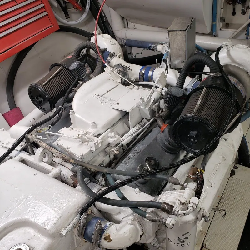 Slide: The Image of Viking 55 Motoryacht Walkaround 1988 - 72