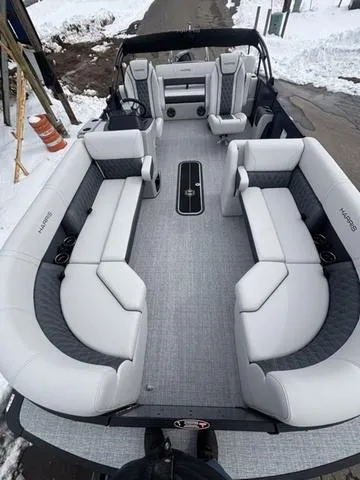 Slide: The Image of Harris SUNLINER 230 SLDH 2025 - 11