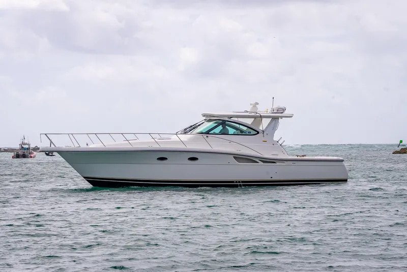 Slide: The Image of Tiara 4200 Open 2005 - 56