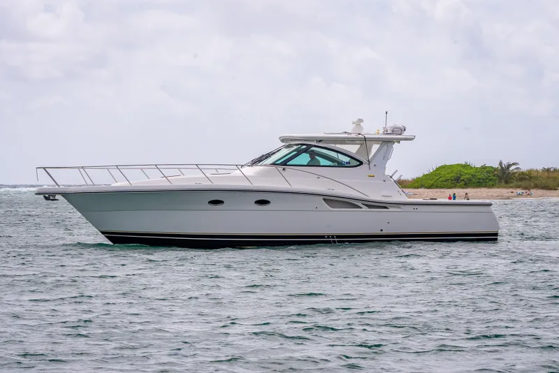 Slide: The Image of Tiara 4200 Open 2005 - 59