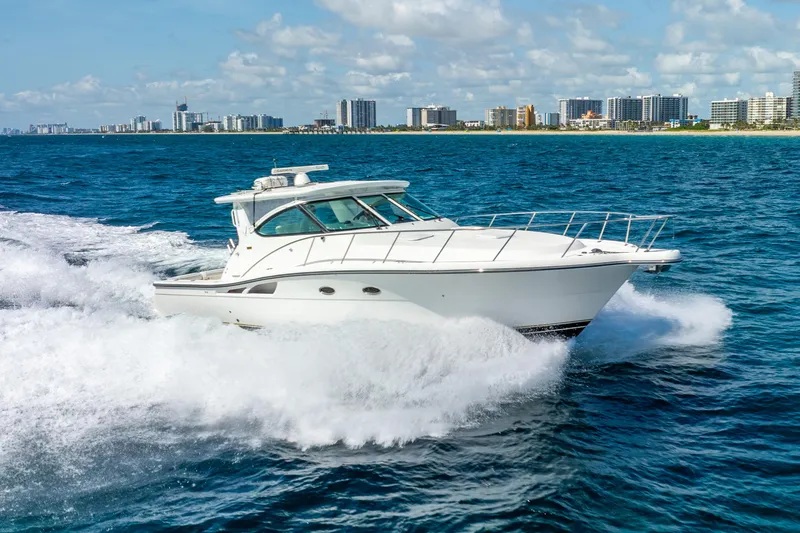 Slide: The Image of Tiara 4200 Open 2005 - 64